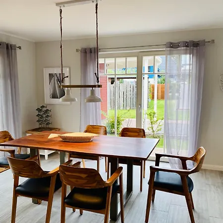 Schwalbennest 1 * Zingst